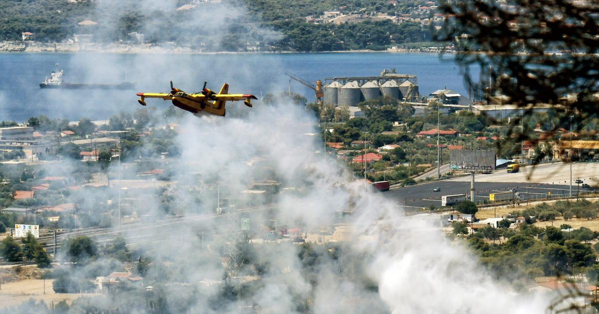 Se Reaviva Uno De Los Grandes Incendios A Las Afueras De Atenas Y ...