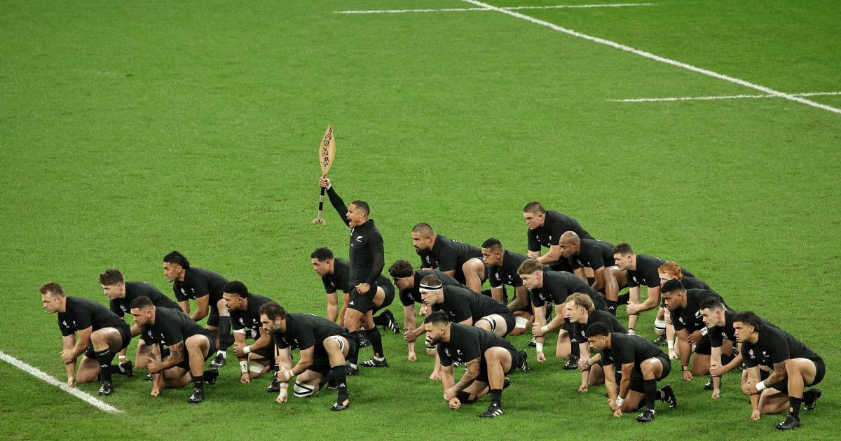 Final Do Campeonato Mundial De Rugby Sevens Na Cidade Do Cabo Em Dezembro  De 2022 Foto Editorial - Imagem de final, fornos: 266517931