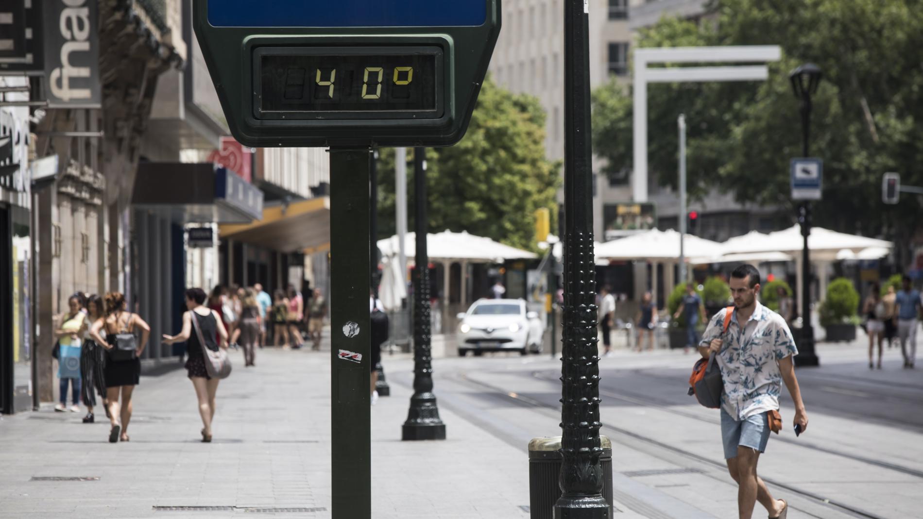 Hospitalizado un anciano tras sufrir un golpe de calor en la