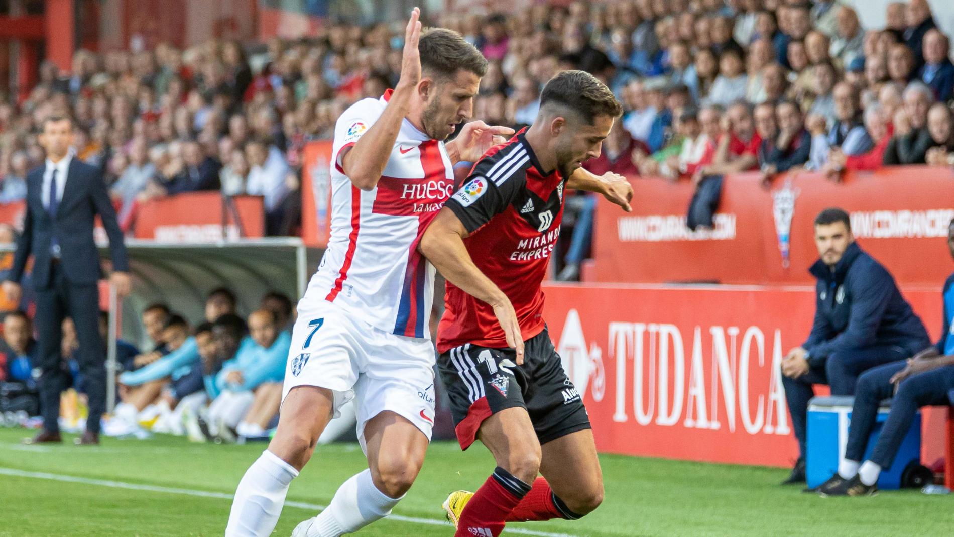 A que hora juega el mirandes