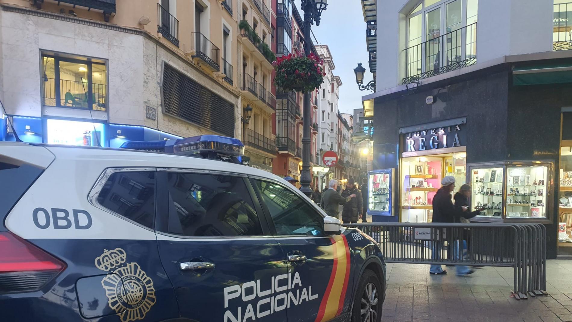 Robo con alunizaje en la tienda Louis Vuitton del centro de Barcelona