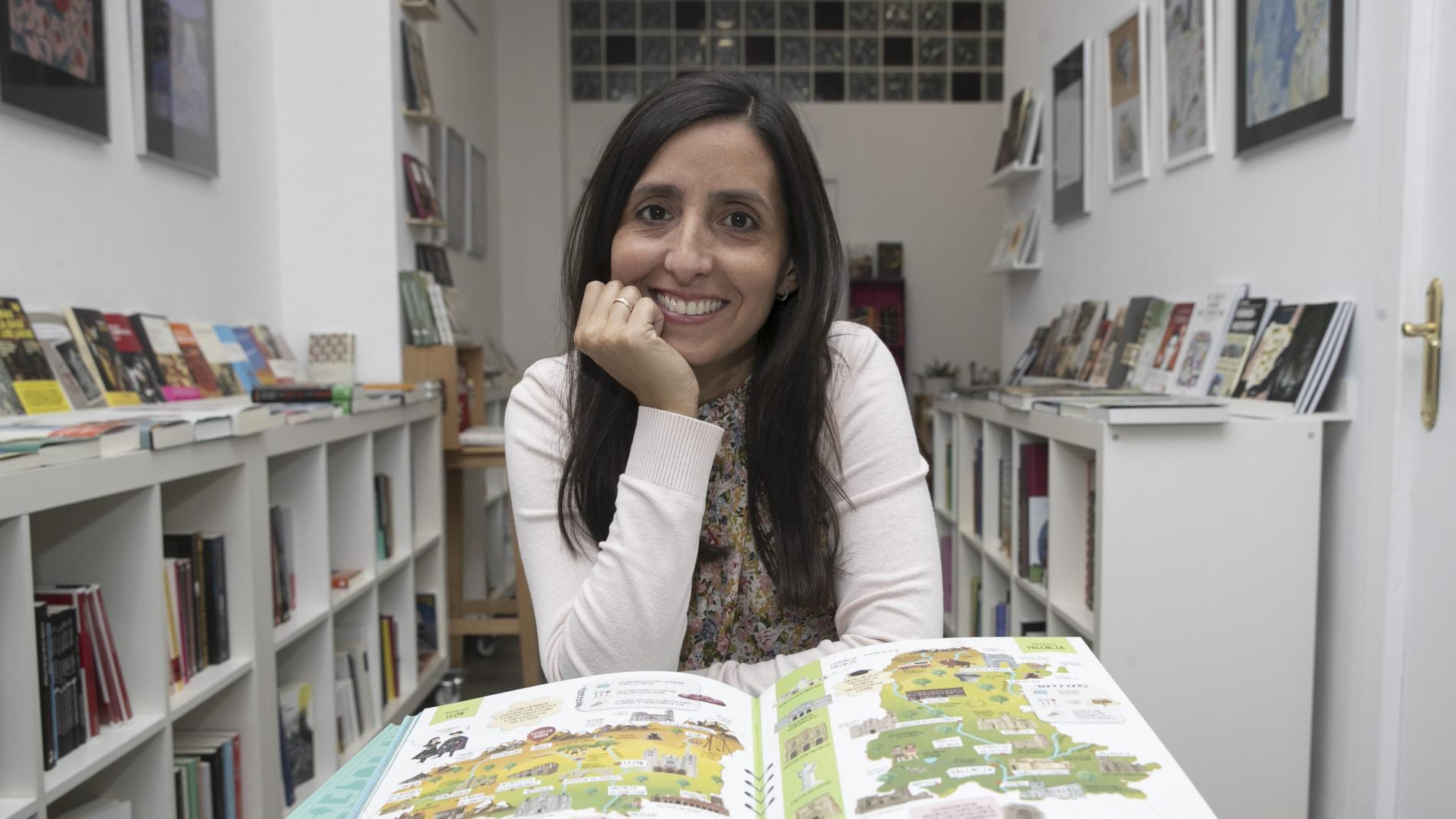 Mapas de España para niños': un libro ilustrado para viajar y descubrir en  familia