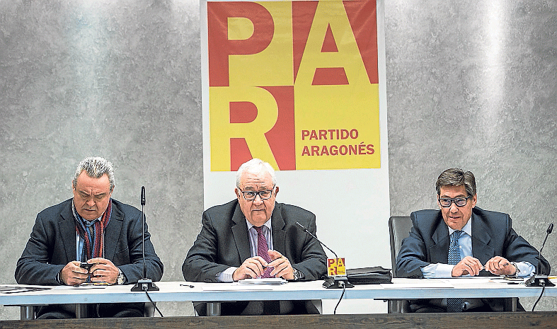 Parte de la ejecutiva del PAR. De izquierda a derecha, Alfredo Boné, José Ángel Biel y Arturo Aliaga