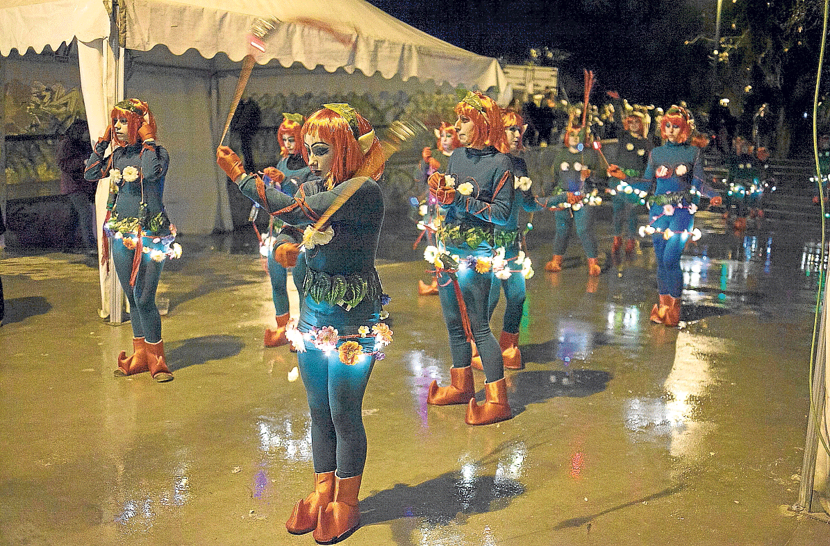 El desfile de Carnaval de las peñas se suspendió el año pasado por el mal tiempo y la lluvia
