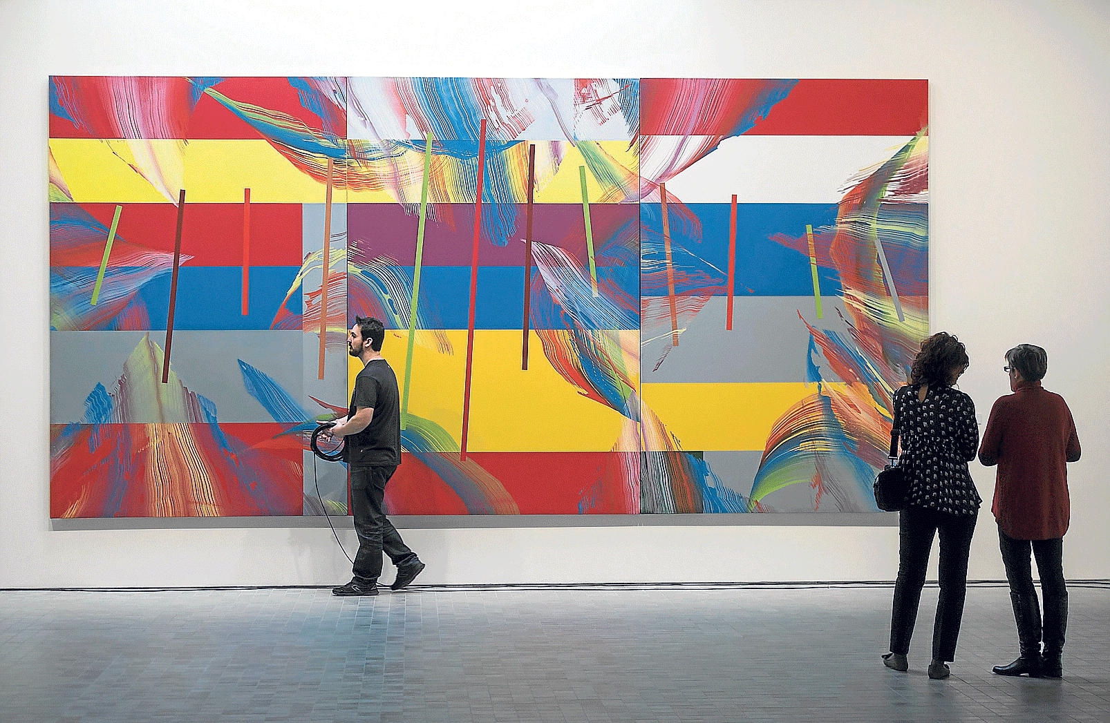 Tríptico 'L. I. F.' (libertad, igualdad y fraternidad) de 2009, de seis por tres metros, que es la obra de mayor tamaño de la exposición