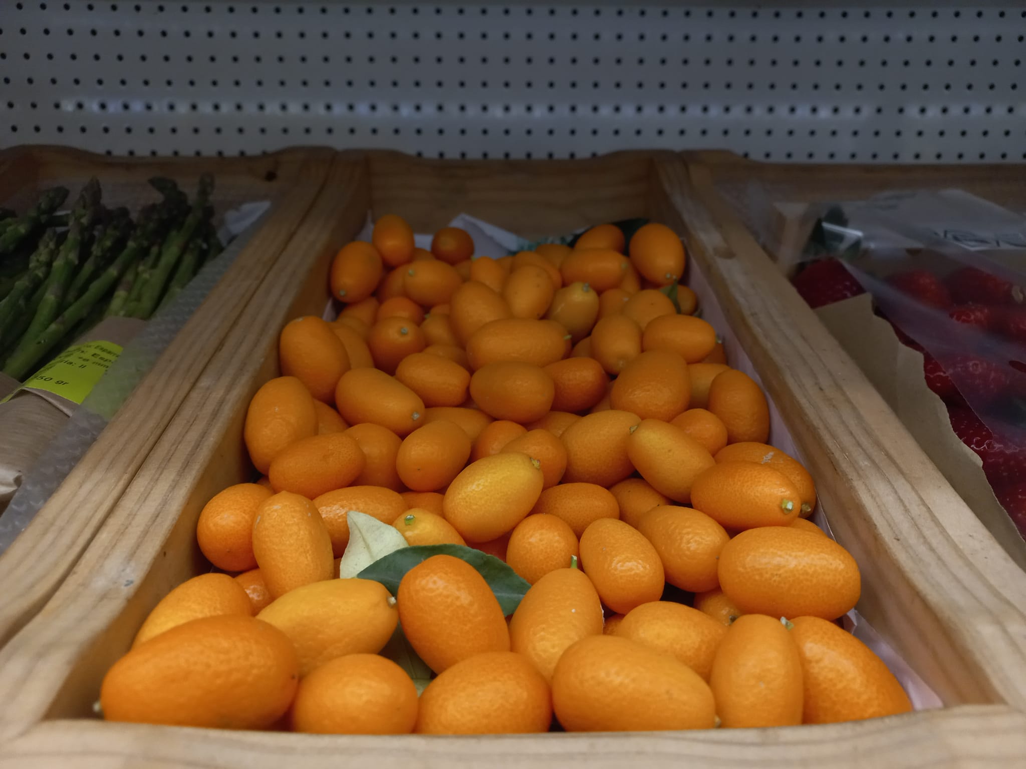 ¿Qué es el kumquat y cómo se come?