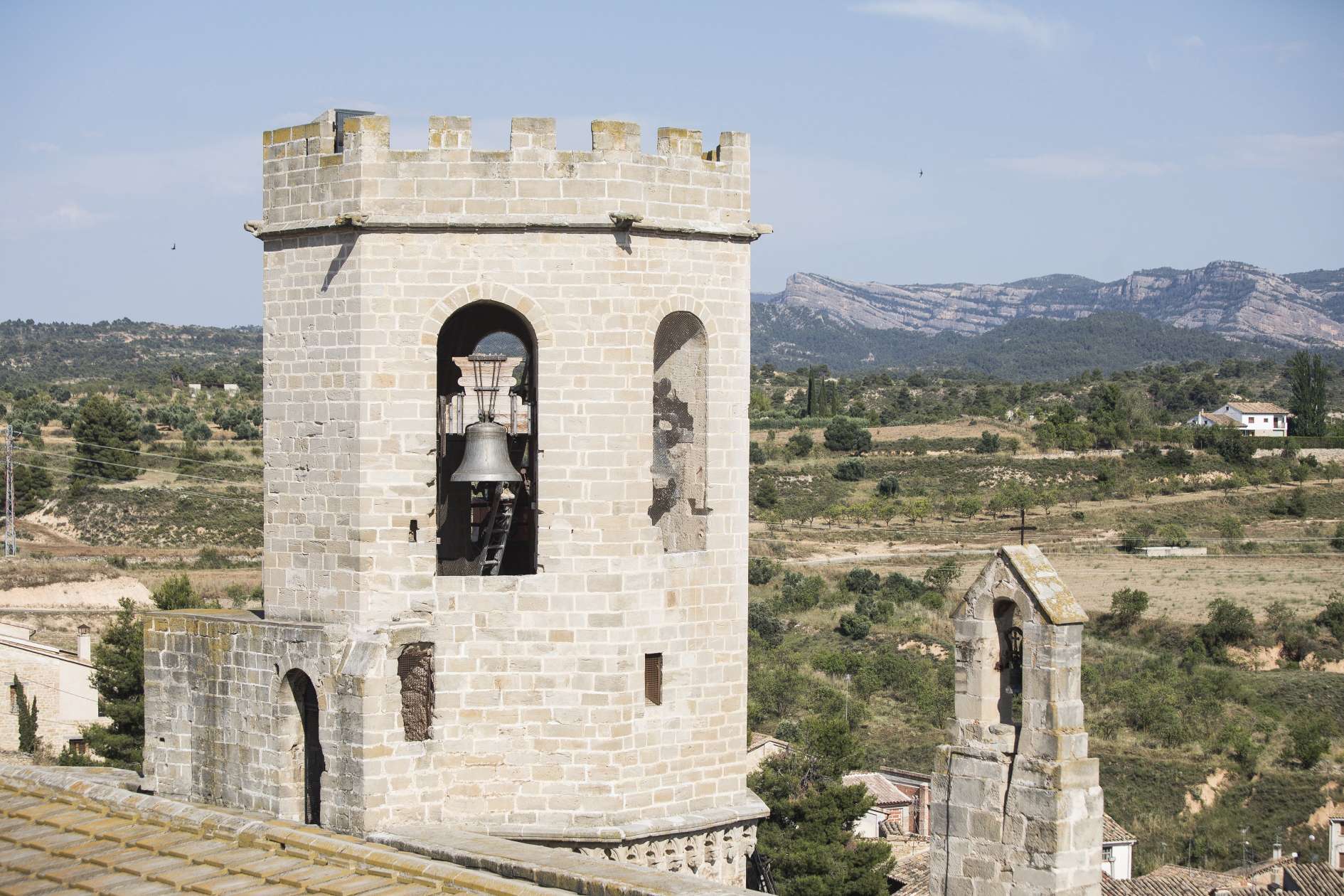 Fotos del majestuoso Castillo de Valderrobres con vistas a la toscana