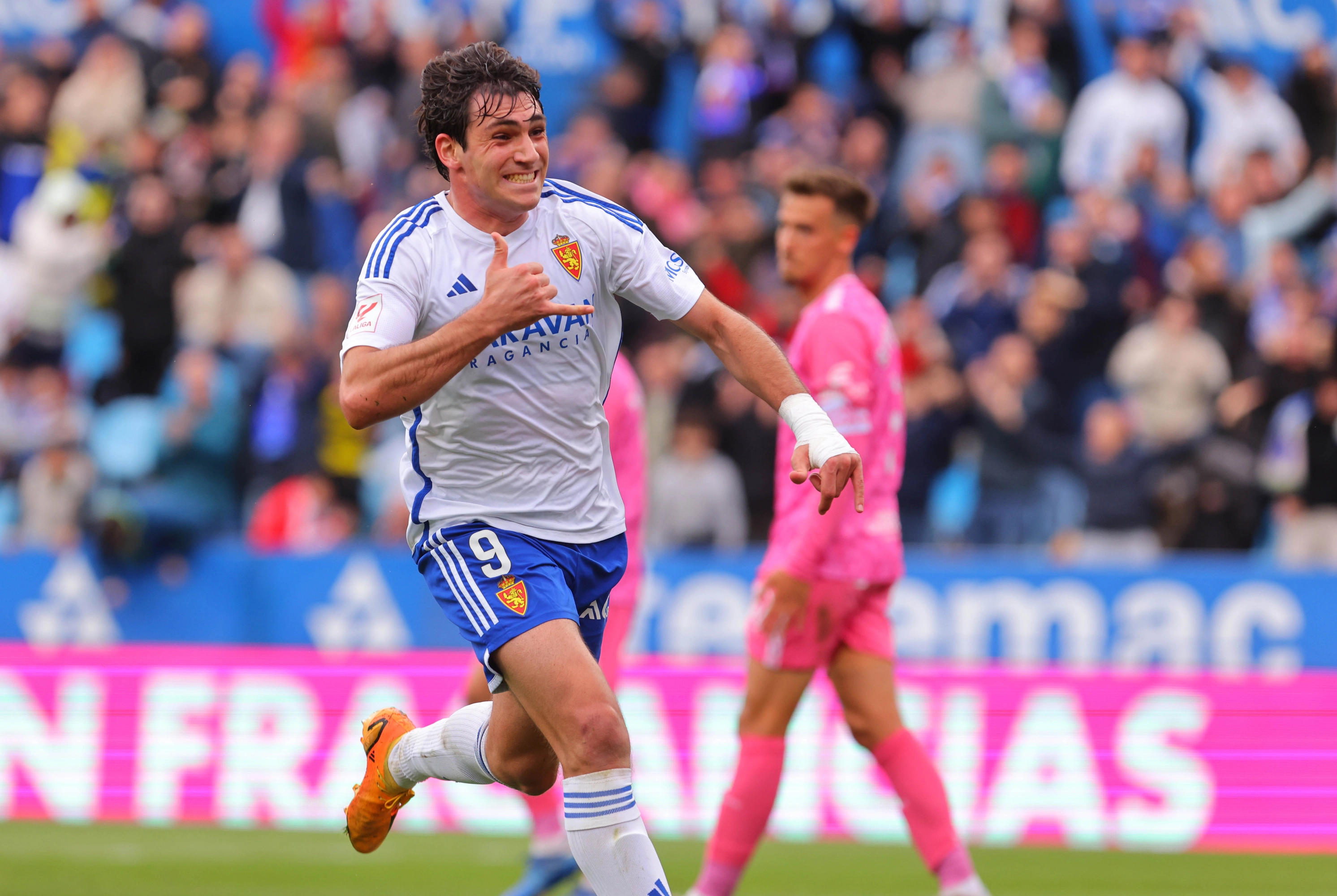 Vuelve Azón, el corazón del Real Zaragoza 